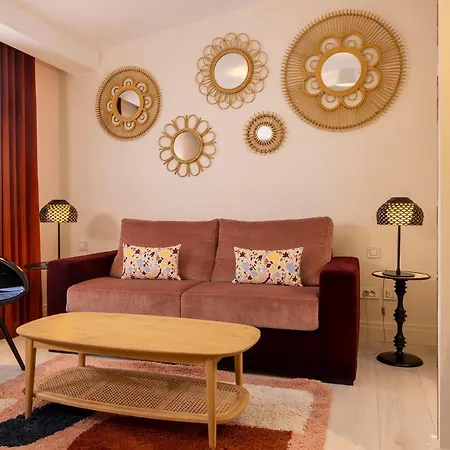 Hotel Elysees 8-2